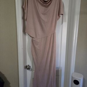Elegant Cream/blush Maxi Dress